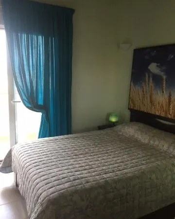 Vf House غزيلوكاسترون